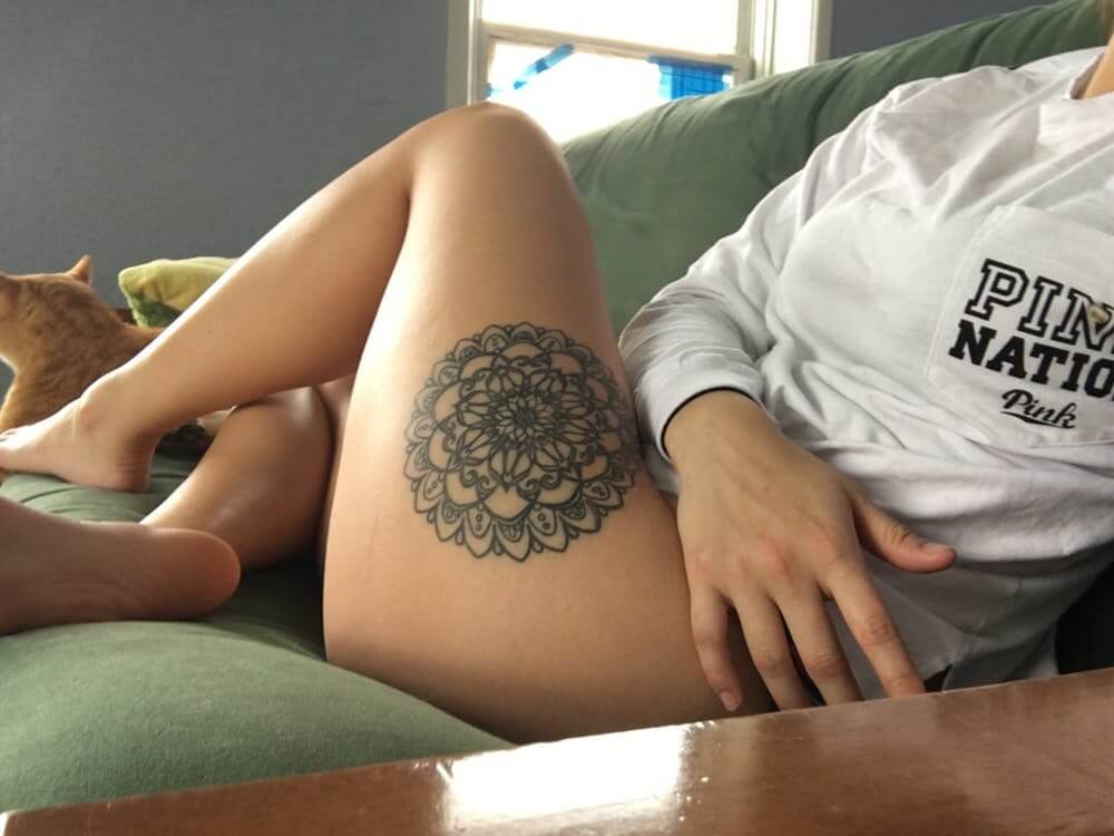 inspiringlife.pt - 13 ideias tatuagens na coxa sensuais para mulheres atrevidas